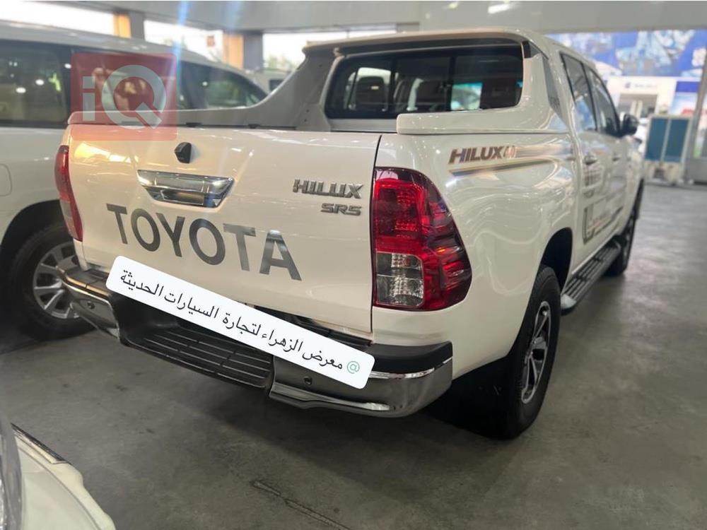 تويوتا هايلوكس